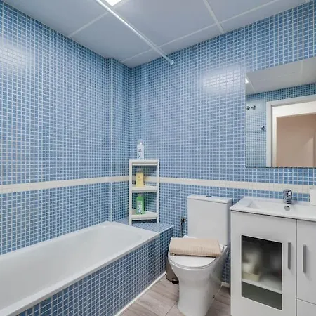 Chic In Heart Of Town Apartment Malaga