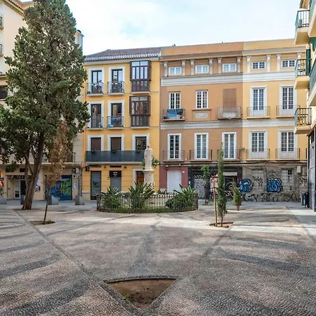 Apartment Chic In Heart Of Town Malaga